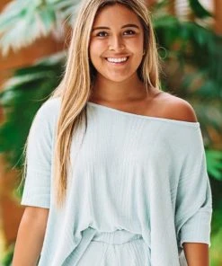 Hazel & Olive Back To Basics Top - Green