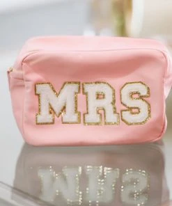 HAZEL & OLIVE NEW ARRIVALS Large Mrs. Travel Pouch - Pink