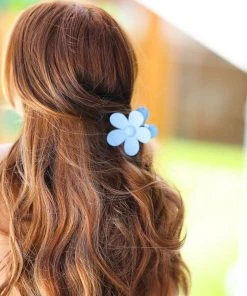 HAZEL & OLIVE NEW ARRIVALS You're A Daisy Hair Clip